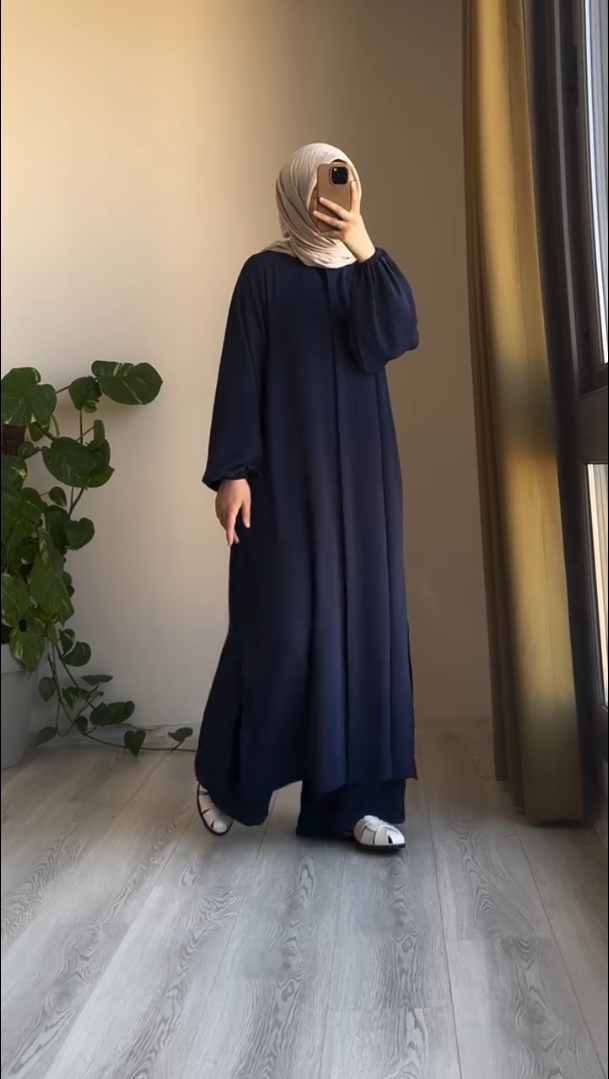 Signature Modest Abaya