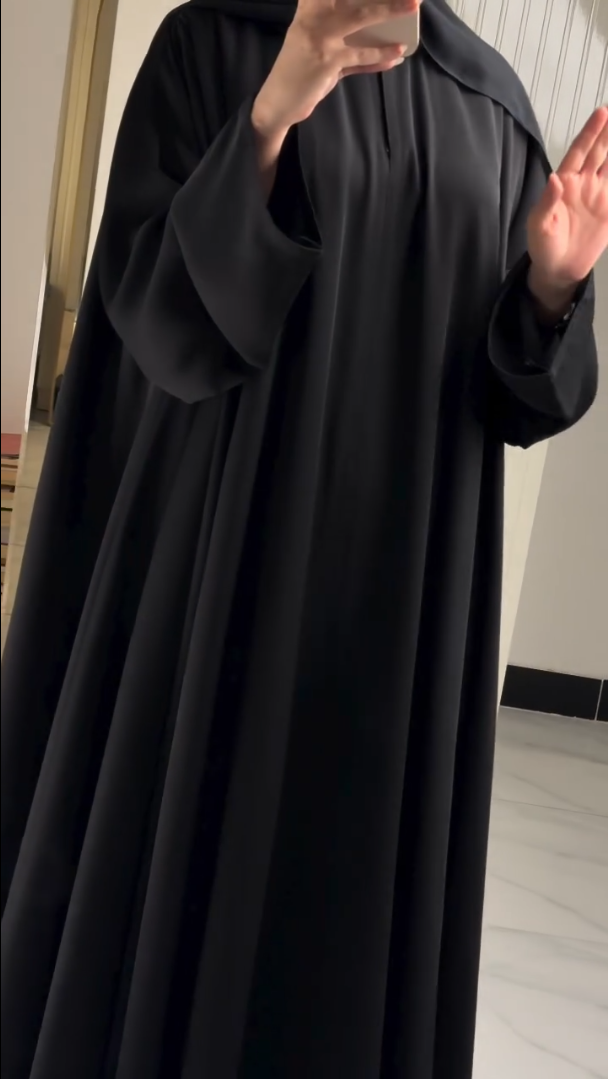 Noir Classic Abaya