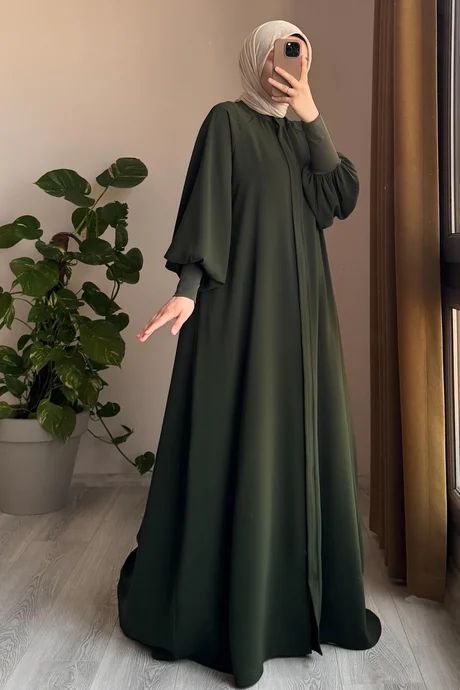 Raven Flow Abaya